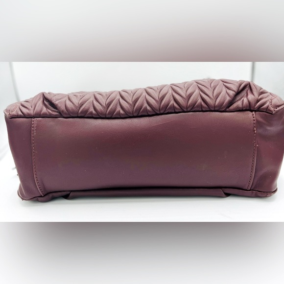 🌺Simply Vera Vera Wang Bedford Triple Entry Purse Ruched Tote/Handbag Purse🌸🌺 - Picture 11 of 16